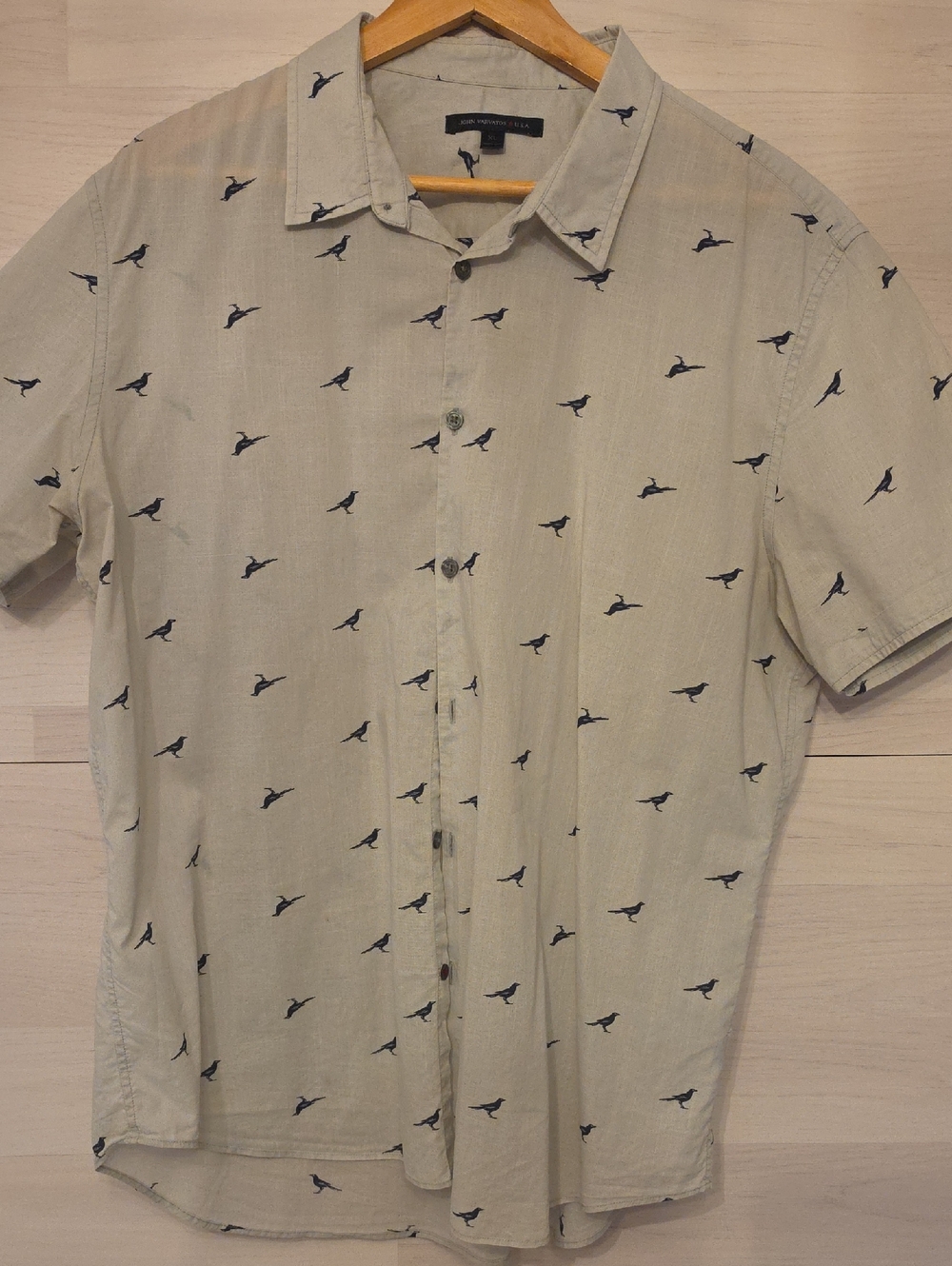 John Varvatos Sage Short-Sleeve Button-Up with Navy Bird Print